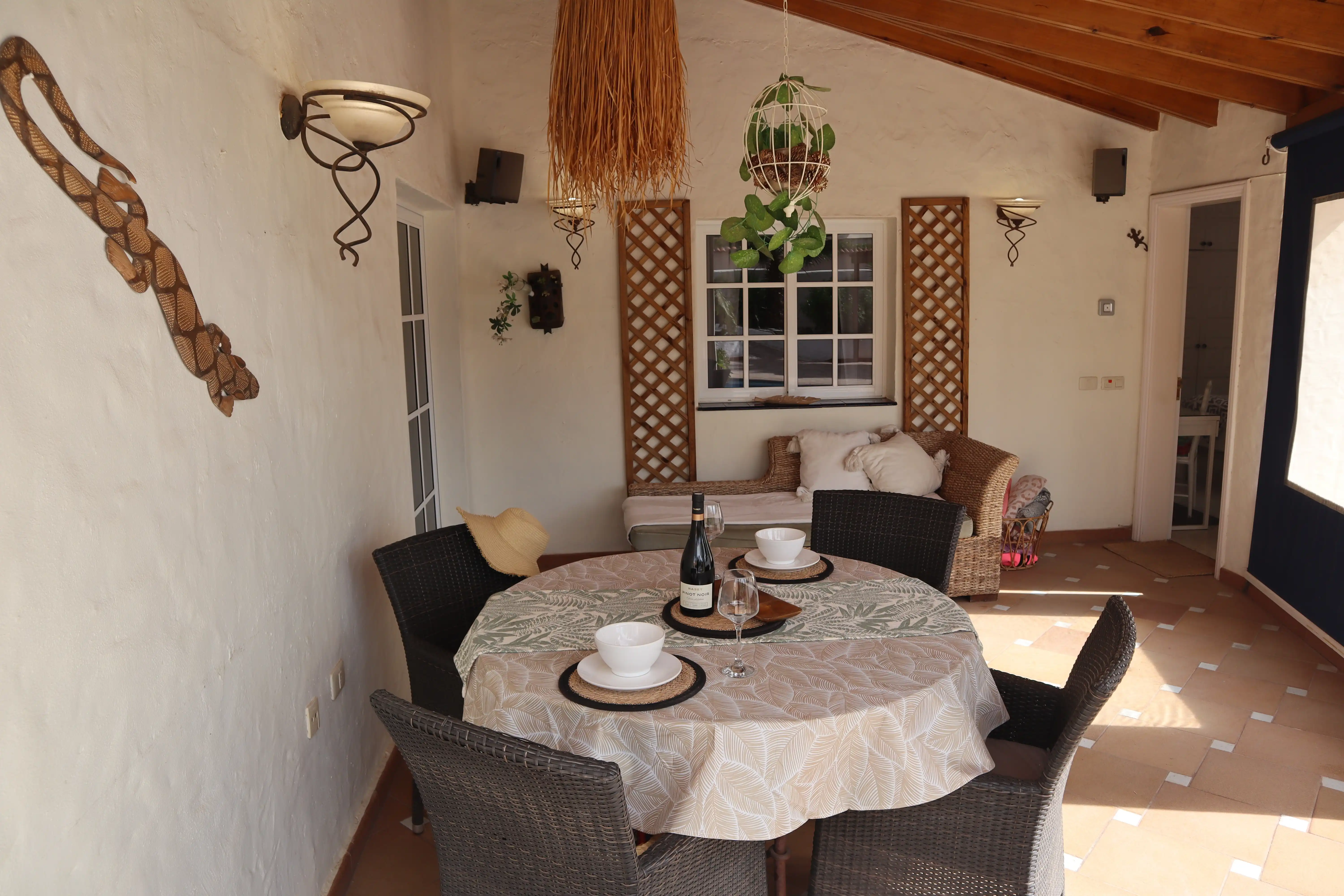 Image of casa magic